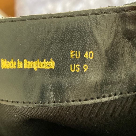 Pegaboo Black Leather Riding Boot - Picture 2 of 13